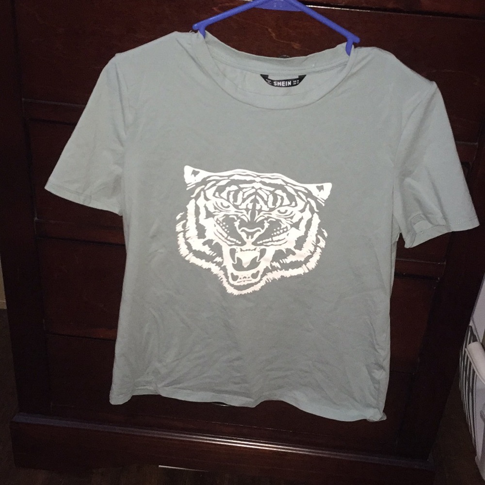 Tiger shirt !